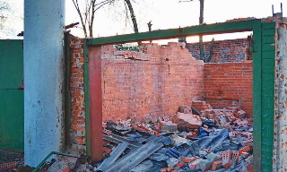 Демонтаж гаражей в Красноуфимске, цена от 1757 руб. – услуги под ключ от 2Землекопа-Крф