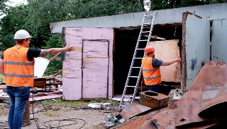 Демонтаж гаражей в Красноуфимске, цена от 1757 руб. – услуги под ключ от 2Землекопа-Крф