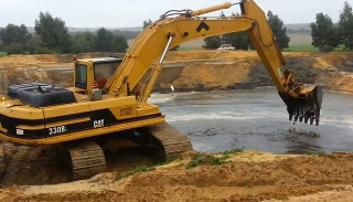 Рытье водоемов в Красноуфимске - цена от 930 руб. | 2Землекопа-Крф 